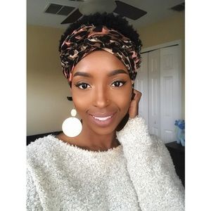 Meet your Posher, Geni